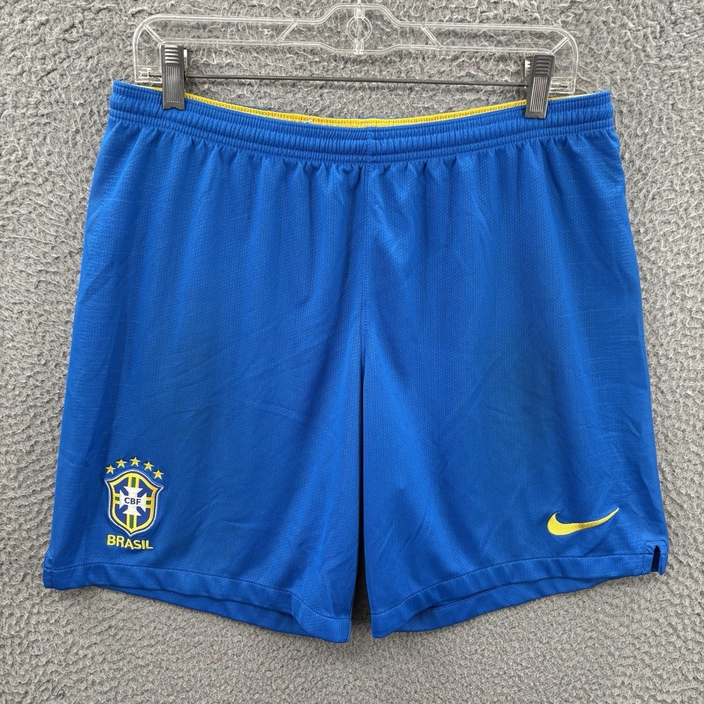 Nike Brazil National Football Team Shorts Mens L World Cup Soccer 2018 CBF Badge